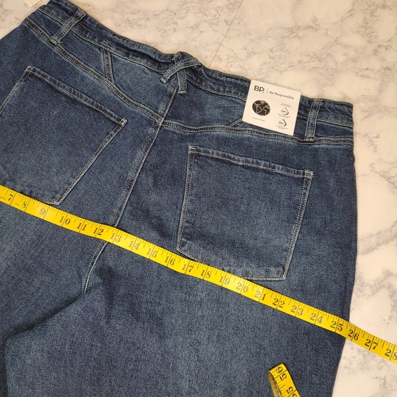 BP High Rise Mom Jean Dark Wash Distressed 18 - Picture 6 of 12